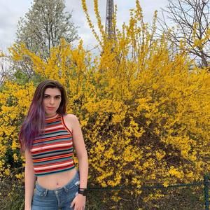 Meet your Posher, Gabrielle